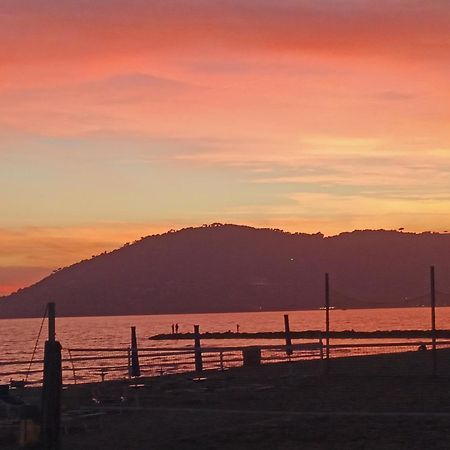 Affittacamere Ambra Marinella di Sarzana Bagian luar foto