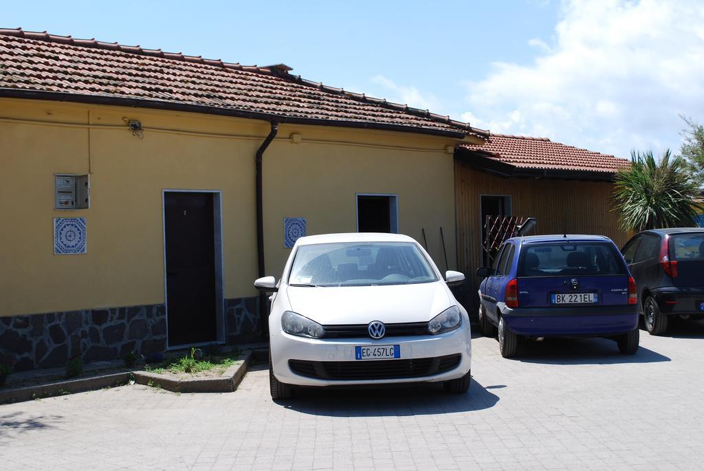 Affittacamere Ambra Marinella di Sarzana Bagian luar foto